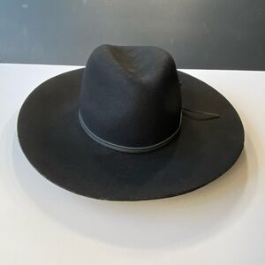 Phenix Black Wide-Brim Fedora